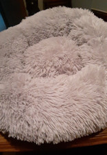 ? Hunde/Katzen Kissen Plüsch ?