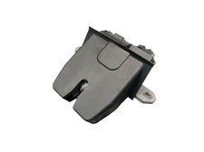 Lock tailgate tailgate lock