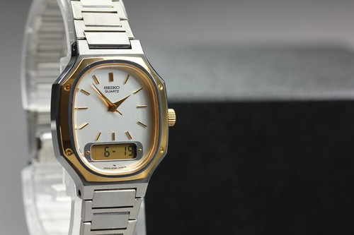 Vintage 1982 seiko hybrid - 1982,