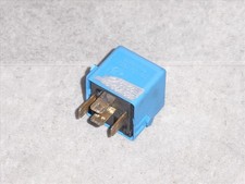 BMW E36 M3, Relais Schliesser