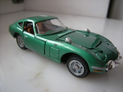 Mebetoys toyota 2000 gt - ,
