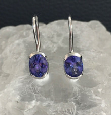 Wertvolle Ohrhänger in 750