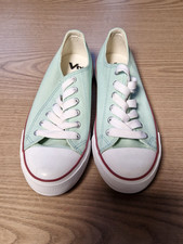 schicke weiß - hellgrüne  Sneaker - Gr. 38 - Vty von Deichmann - so toll