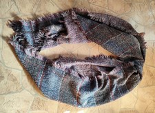 warmer gemusterter Schal mit