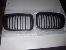 SATZ 2x Kühlergrill Schwarz