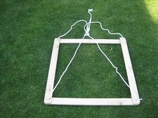 Neu: hängender Holzrahmen zum Zelt bauen, 90 x 90 cm