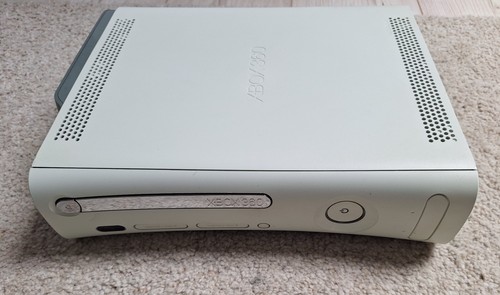 Xbox 360 elite - 360,