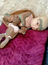 Lei Luna halb Mensch halb