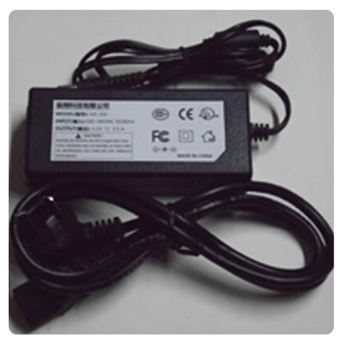 Netzteil-Adapter-Ladegerät