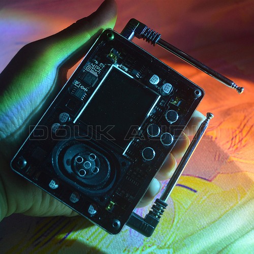 Theremin synthesizer analoges - synthesizer,