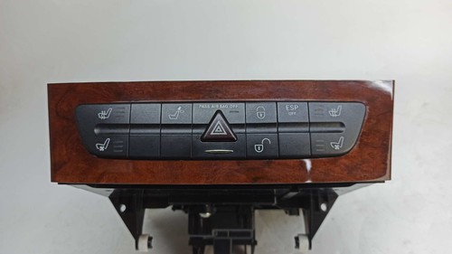 A2116800552 warnung 733596 - /,
