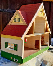 DDR Puppenhaus 1962 mit Lampen und Installation sehr groß Landhaus stabil