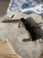 Victorinox Groß siehe Fotos mit Prägung auf der Klinge
