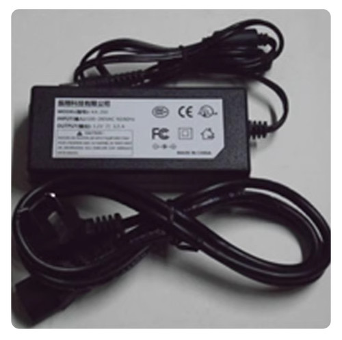 Netzteil-Adapter-Ladegerät