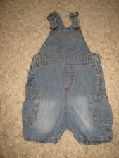 H&M Kurze Latzhose Jeans /