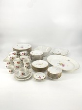 * KPM NEUOSIER PORZELLAN GESCHIRR BLUMEN GOLDRAND 1.WAHL TASSEN SCHALEN TELLER