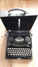 Kofferschreibmaschine Erika 6