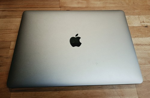 Apple macbook pro - macbook,