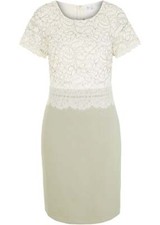 Kleid mit Spitze Gr. 38
