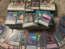 YuGiOh TCG Duelist‘s Advance Bulk - 2 Secret R, 4 Ultra R, 52 Super R, +400 Com.