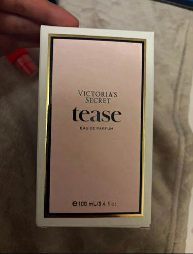 Victoria secret tease - victoria's, de