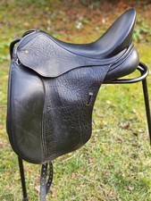 Schleese Dressursattel 17.5