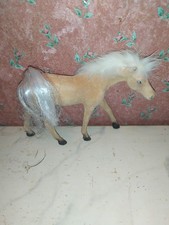 Hübsches Pony Pferd für