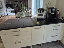 Küche zu Verkaufen. Marke : Küchen Fries,Arbeitsplatten :Star Galaxy Negro