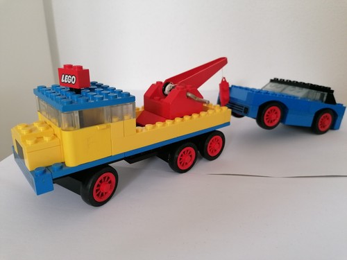 Lego 382 breakdown truck and - breakdown,
