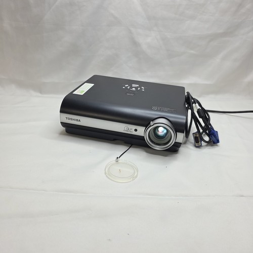 Toshiba tdp t45 beamer - toshiba,