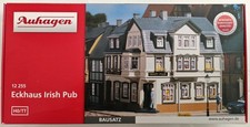 Auhagen 12255 - Bausatz Eckhaus Irish Pub Stadthaus - Spur H0 TT