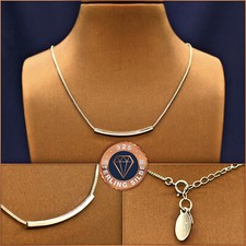 Necklace with pendant genuine - with,