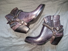 NEU: Stiefeletten v. JO GHOST Gr. 39-40 im Westernstil - schwarz-braunes Leder