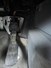 A9063000404 accelerator pedal