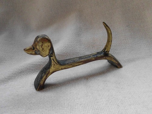 Dackel wurst hund metallfigur - dackel,