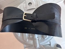 ZARA KUMMERBUND AUS GLATTLEDER