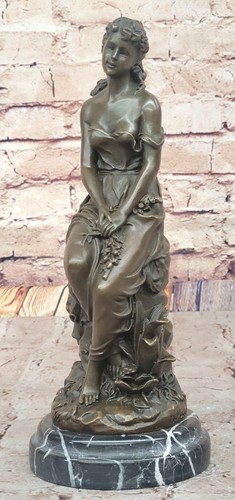 The maiden skulptur - maiden,