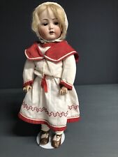 Antike Porzellankopfpuppe