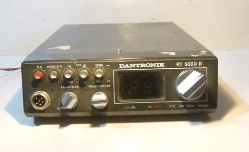 Auflösung radio funk - +,