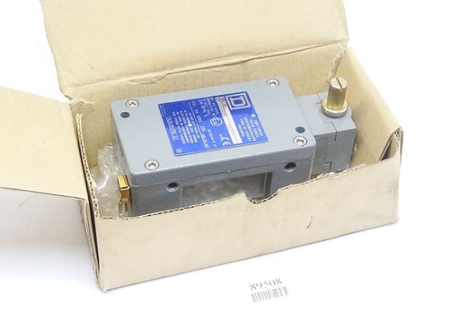 Square limit switch 9007 - square, d