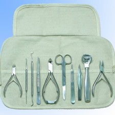 FUSSPFLEGE INSTRUMENTE  31