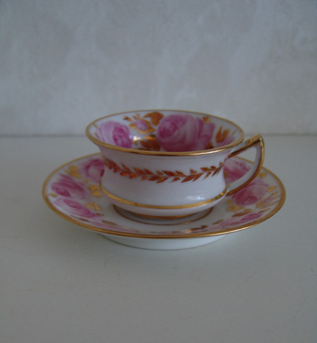 Porzellan tasse mit untertasse - porzellan,