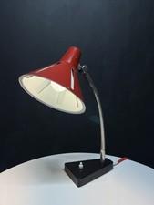 Verstellbare Schreibtischlampe