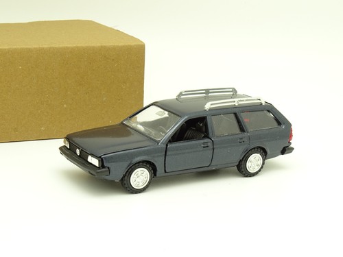 Conrad vw passat b2 - 1/43,