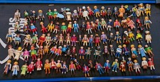 PLAYMOBIL über 100  FIGUREN