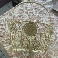 Korb,  Drahtkorb, Metall, Beige