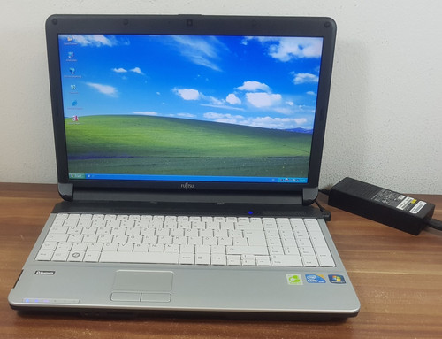 Retro win notebook fujitsu - xp,