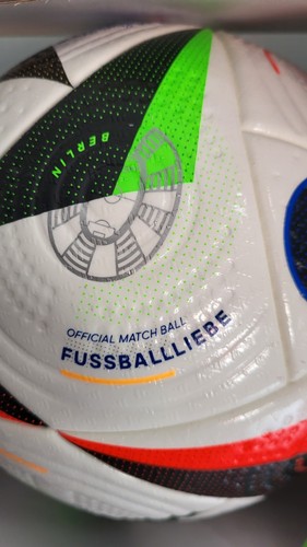 Adidas euro24 fußballliebe - adidas,