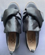 KMB Damen Schuhe Spanien Gr. 39 Grau - schick - sehr guter Zustand!