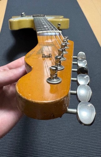1983 serial fender japan - fender,